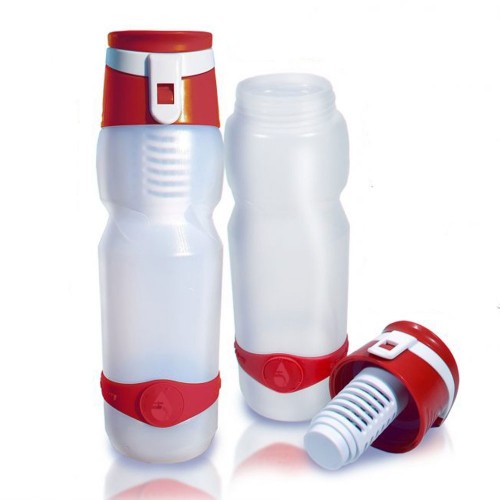 Bidon rosu cu filtru inclus, 750 ml volum, din plastic usor BPA free, forma ergonomica